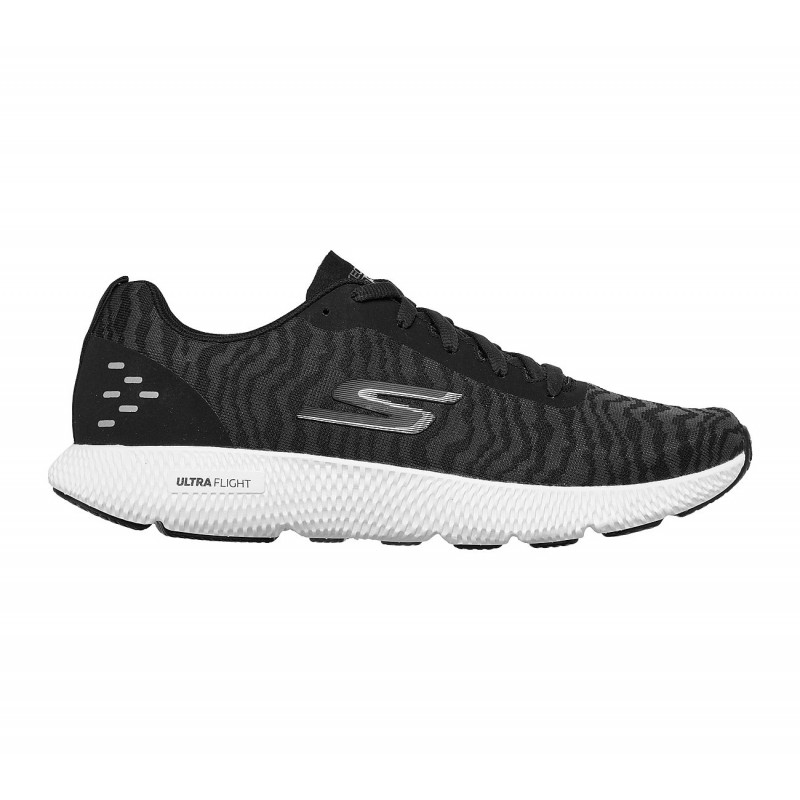 Skechers Men's GOrun Horizon Shoes حذاء سكيتشرز جو رن هوريزون