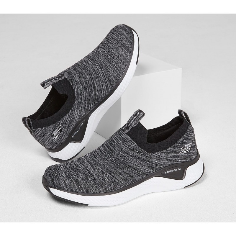 Skechers Men's Solar Fuse Shoes  - حذاء سكيتشرز سولار فيوز للرجال لون رمادي وأسود