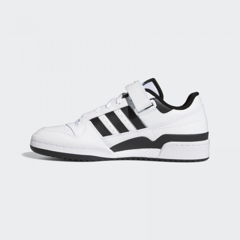 حذاء فوروم لو من اديداس للرجال حذاء رياضي لون أبيض adidas FORUM LOW Shoes