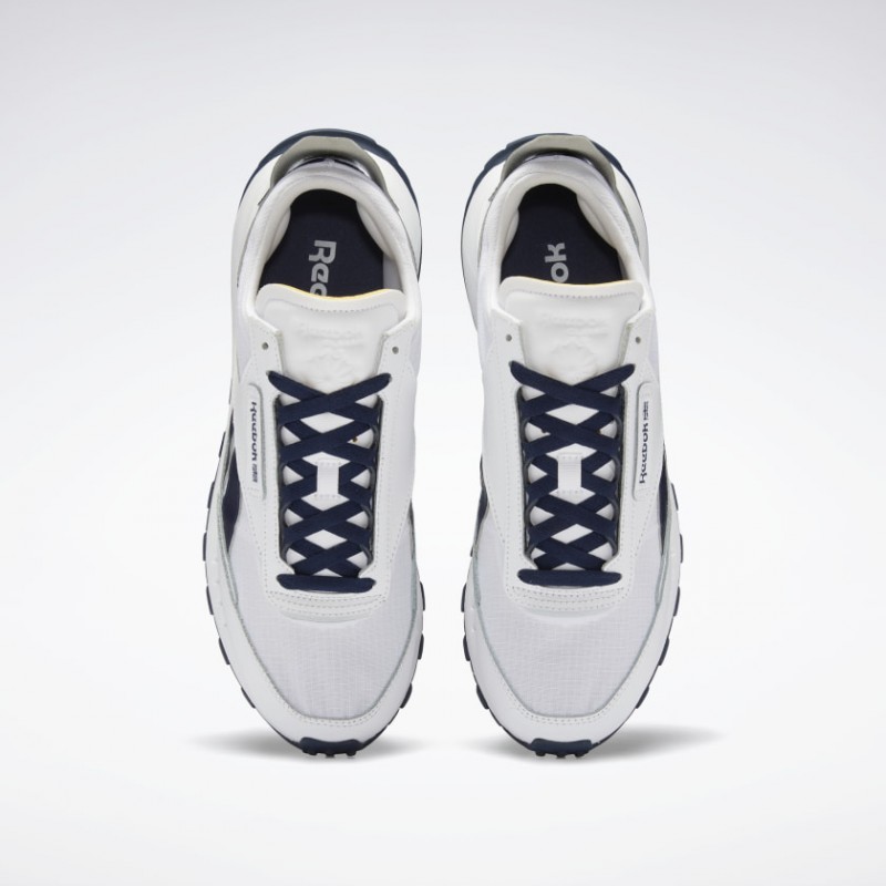 حذاء ريبوك كلاسيد ليذر ليجانسي لون أبيض- Reebok Classic Leather Legacy Shoes - White
