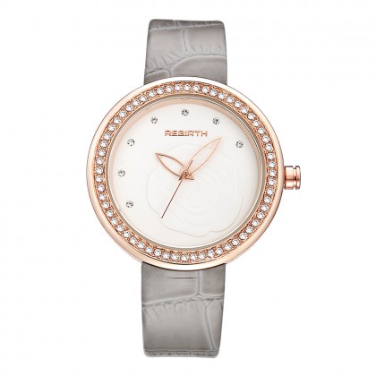 ساعة يد شبابية