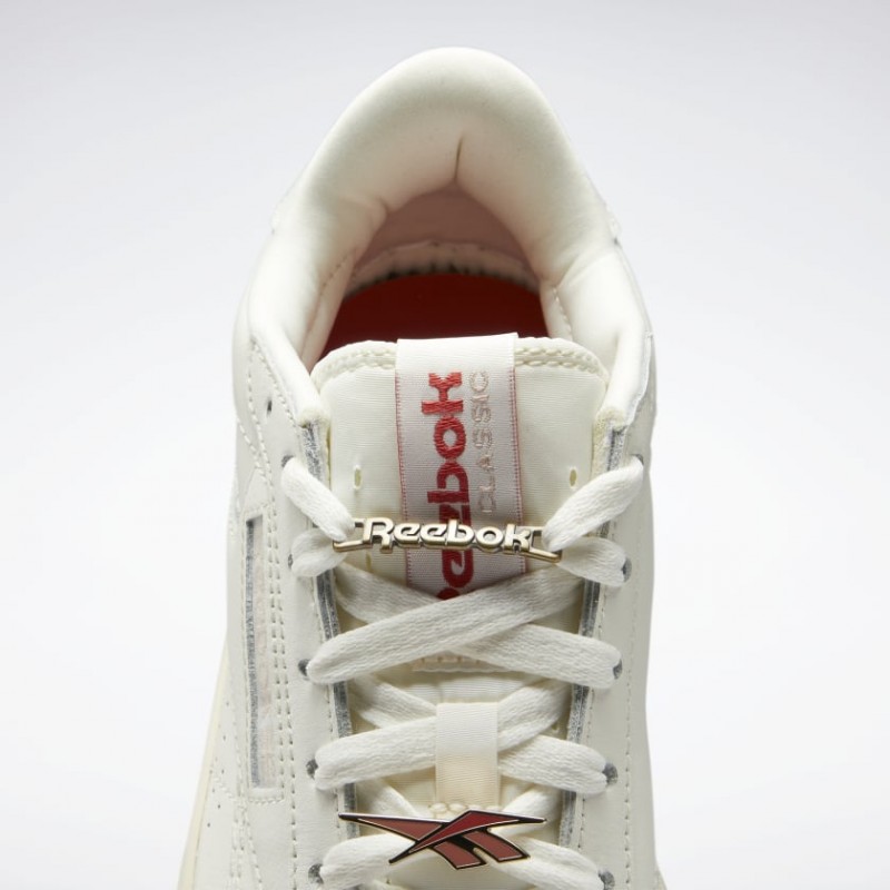 حذاء ريبوك كلوب سي دبل جيو للنساء لون طحيني - Reebok Women's Club C Double GEO Shoes 