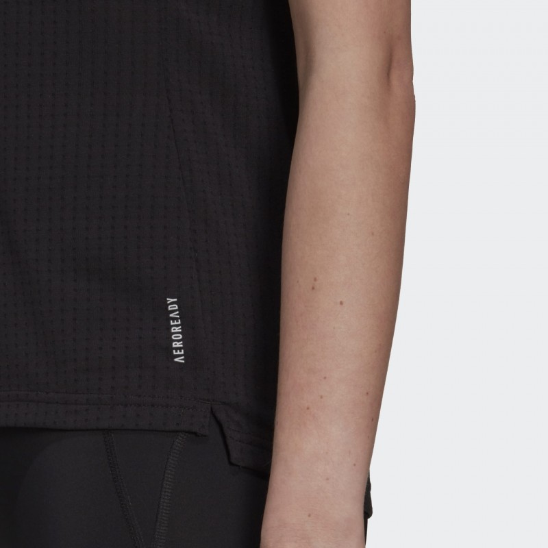 تيشيرت مع شعار الماركة نص كم من اديداس بلوزه رياضية للنساء لون أسود Adidas Signature Women T-shirt TEE