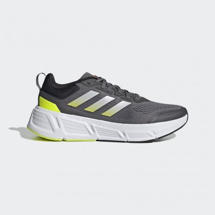 Adidas QUESTAR