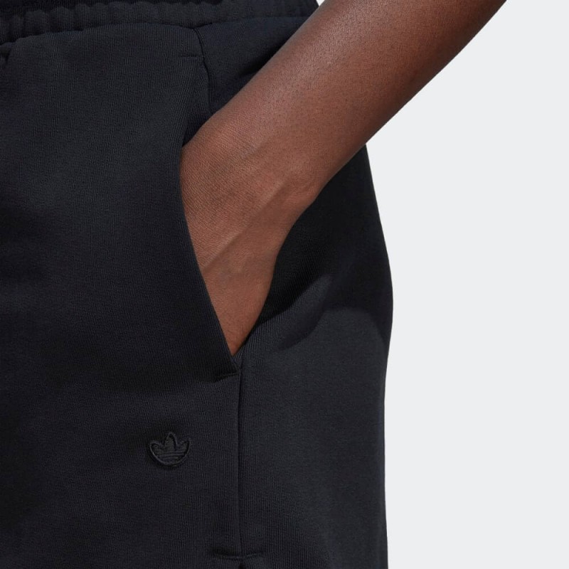شورت اديداس ادي كلر كونتيمبو للنساء لون أسود -adidas Womens' Adicolor Contempo Shorts- Black