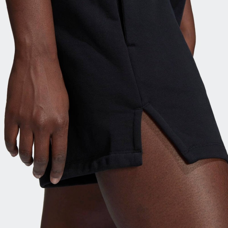 شورت اديداس ادي كلر كونتيمبو للنساء لون أسود -adidas Womens' Adicolor Contempo Shorts- Black