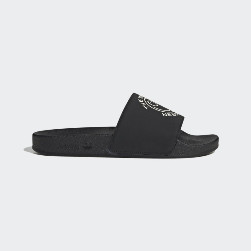 صنادل نسائي — Adidas ADILETTE