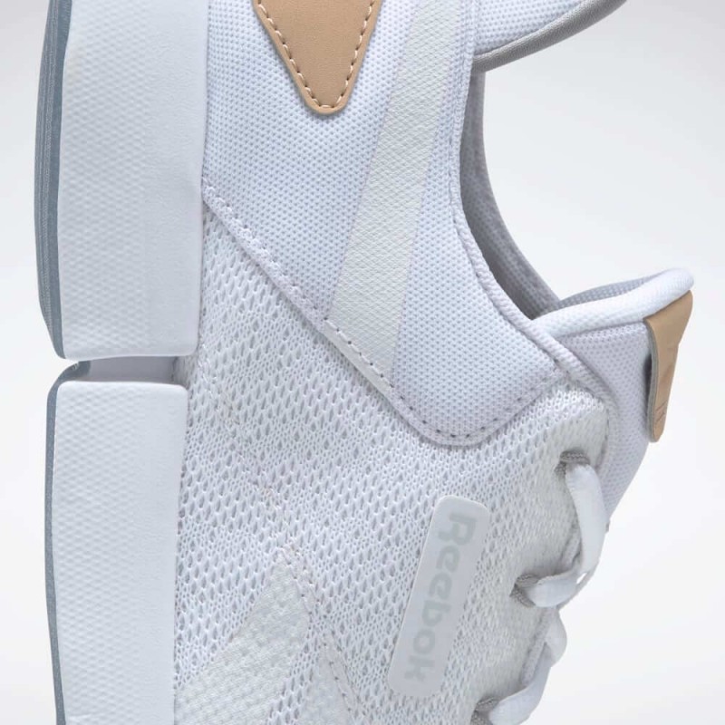حذاء ريبوك ديلي فيت دي ام اكس للجنسين لون أبيض - Reebok Unisex DailyFit DMX Shoes