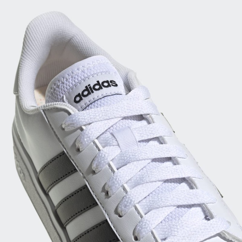 adidas Women's Grand Court TD Lifestyle Court Casual Shoes - White - حذاء اديداس جراند كورت للنساء لون أبيض
