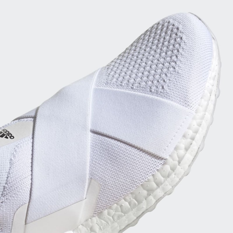 adidas Womens' Ultraboost Slip-On DNA Shoes - White- حذاء اديداس ألترا بوست سليب أون دي ان ايه للنساء لون أبيض