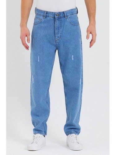 بنطلون جينز شبابي بوي فرند من JOHN LUCCA