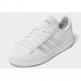 adidas GRAND COURT ALPHA SHOES حذاء سبورت للنساء لون ابيض