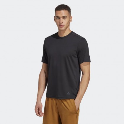 adidas YOGA BASE TRAINING T-SHIRT تيشيرت للشباب لون اسود