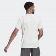 adidas AEROREADY DESIGNED FOR MOVEMENT TEE تيشريت شبابي مع لوجو لون أبيض