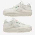 Reebok Club C Extra حذاء سبورت كلاسيك عاجي نعل عالي من ريبوك للنساء