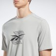 Reebok ACTIVCHILL Graphic Move T-Shirt تيشيرت سكني من ريبوك للرجال