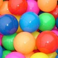 كرات بلاستيكية ملونة للأطفال قطر 10سم عدد 100