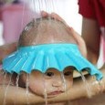 طاقية الاستحمام للاطفال