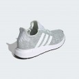 adidas SWIFT RUN W