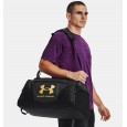 Under Armour Undeniable 5.0 Small Duffle Bag || حقيبة أندر آرمر يودينابل 5.0 سمول دافل لون أسود