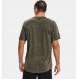 Under Armour Men's Training Vent Camo Short Sleeve T-Shirt || تيشيرت أندر آرمر ترينينج فنت كامو بأكمام قصيرة للرجال لون زيتي