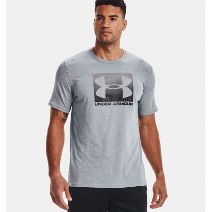 Under Armour Men's Boxed Sportstyle Short Sleeve T-Shirt || تيشيرت أندر آرمر بوكسد سبورت ستايل بأكمام قصيرة للرجال لون سكني