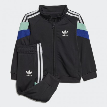 adidas TRACKSUIT