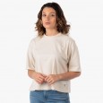 Reebok Women Classics Non Dye Cropped T-Shirt- تيشيرت ريبوك للنساء لون بيج فاتح