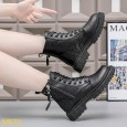 حذاء فاشن كاجوال رقبة عالية بسحاب للنساء لون أسود- Fashion Women's Casual high Shoes