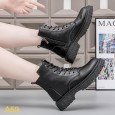 حذاء فاشن كاجوال جلد برقبة عالية وسحاب للنساء لون أسود- Fashion Women's Casual high Shoes