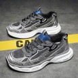 حذاء رياضي بتصميم شبكي ونعل سميك للرجال لون رمادي وسكني- Fashion Mens Sneakers Breathable Running Shoes