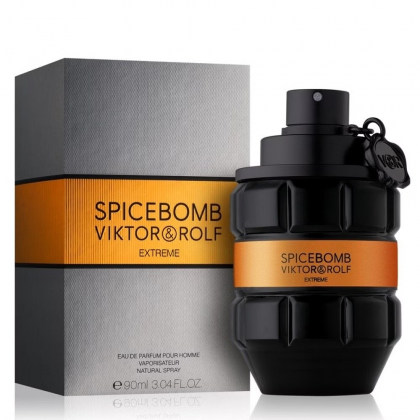 عطر سبايس بومب اكستريم من فيكتور اند رولف للرجال سعة 90 مل - Spicebomb Extreme EDP By Viktor&Rolf For Men 90ml