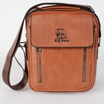 حقيبة كروس شبابية بحمالة كتف للرجال لون عسلي- Leather Crossbody Shoulder Bag