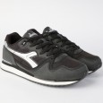 حذاء ديادورا جون للرجال لون أسود ونعل أبيض - Diadora Men's Gon Shoes