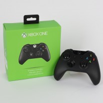يد (وحدة تحكم) اكسبوكس لاسلكي قطعة واحدة لون أسود-Xbox Wireless Controller