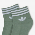 adidas Unisex' Island Club Trefoil Ankle Socks 3 Pairs- جوارب اديداس للجنسين (3 أزواج) بثلاث ألوان