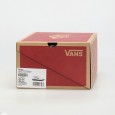 حذاء فانز فيير لان للرجال لون أبيض ونعل أسود- Vans Mens' Fairlane Shoes