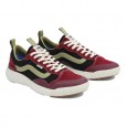 حذاء فانز ألترا رينج اكسو للجنسين لون أحمر وأسود- Vans Unisex' UltraRange EXO SE Shoes