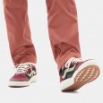 حذاء فانز ألترا رينج اكسو للجنسين لون أحمر وأسود- Vans Unisex' UltraRange EXO SE Shoes