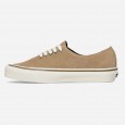 حذاء فانز اوثنيك ون بيس للرجال لون بيج ونعل أبيض- Vans Men's Authentic One Piece DX Birch Shoes