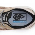 حذاء فانز ألترا رينج اكسو للجنسين لون بني فاتح ونعل أبيض- Vans Unisex' UltraRange EXO SE Shoes