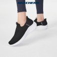 حذاء سكيتشرز سليب انس: ألترا فليكس 3.0 كوزي للنساء لون أسود ونعل أبيض- Skechers Women's Slip-ins: Ultra Flex 3.0 - Cozy Streak Shoes