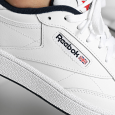 Reebok Men' Club C 85 Leather Shoes -White- حذاء ريبوك كلوب سي 85 للرجال لون أبيض وكحلي