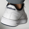 Reebok Men' Club C 85 Leather Shoes -White- حذاء ريبوك كلوب سي 85 للرجال لون أبيض وكحلي