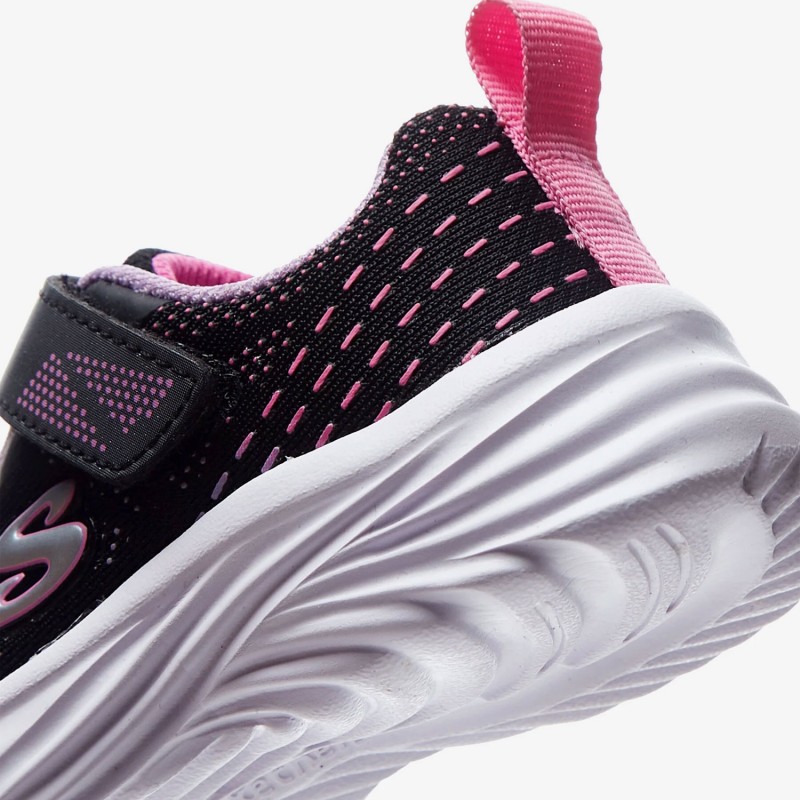 Skechers Kids' Dreamy Dancer - Radiant Rogue Shoes- حذاء سكيتشرز دريمي دانسر للأطفال لون أسود ونعل أبيض