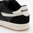 حذاء ريبوك كورت أدفانس للجنسين لون أسود ونعل أبيض - Reebok Unisex' Court Advance Shoes