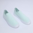 حذاء ريبوك أون لوكس سليب أون للنساء لون فيروزي فاتح ونعل أبيض- Reebok Women' Onlux Slip-On Walking Shoes