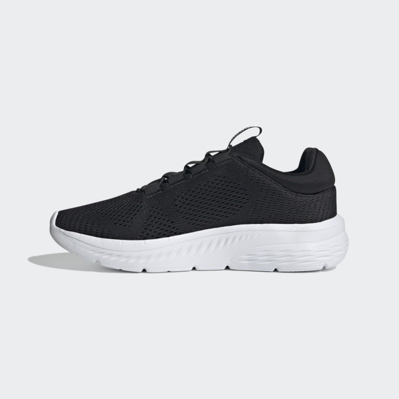 adidas Men's Cloudfoam Comfy Shoes - Black- حذاء اديداس كلاود فوم كومفي للرجال لون اسود ونعل ابيض