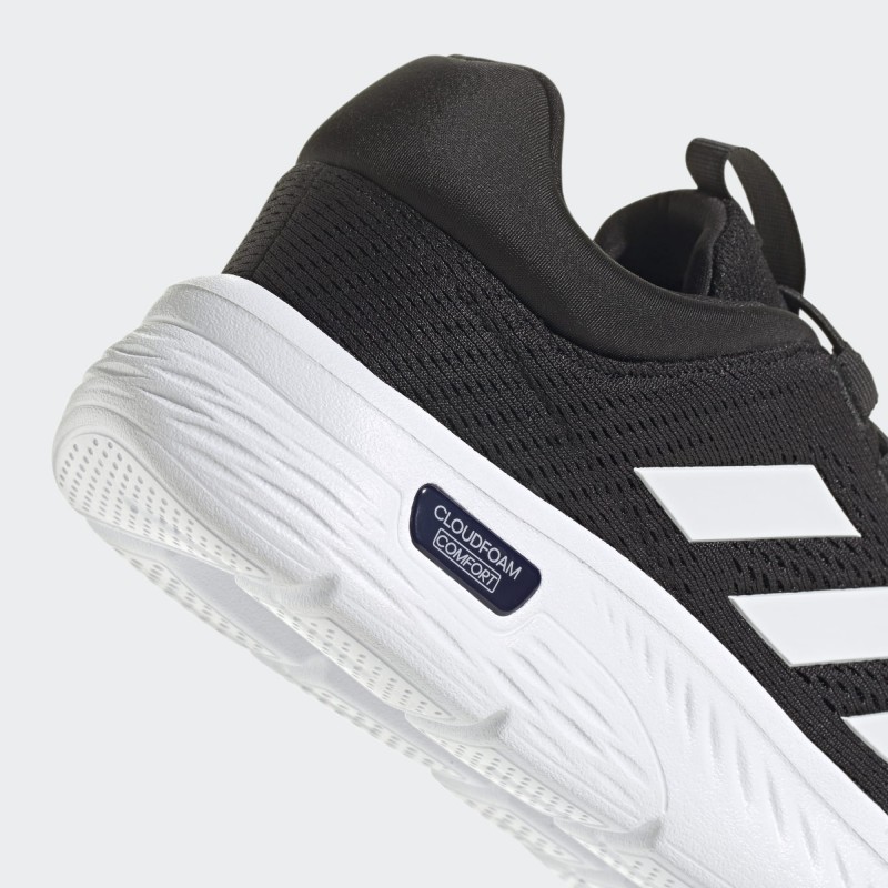 adidas Men's Cloudfoam Comfy Shoes - Black- حذاء اديداس كلاود فوم كومفي للرجال لون اسود ونعل ابيض