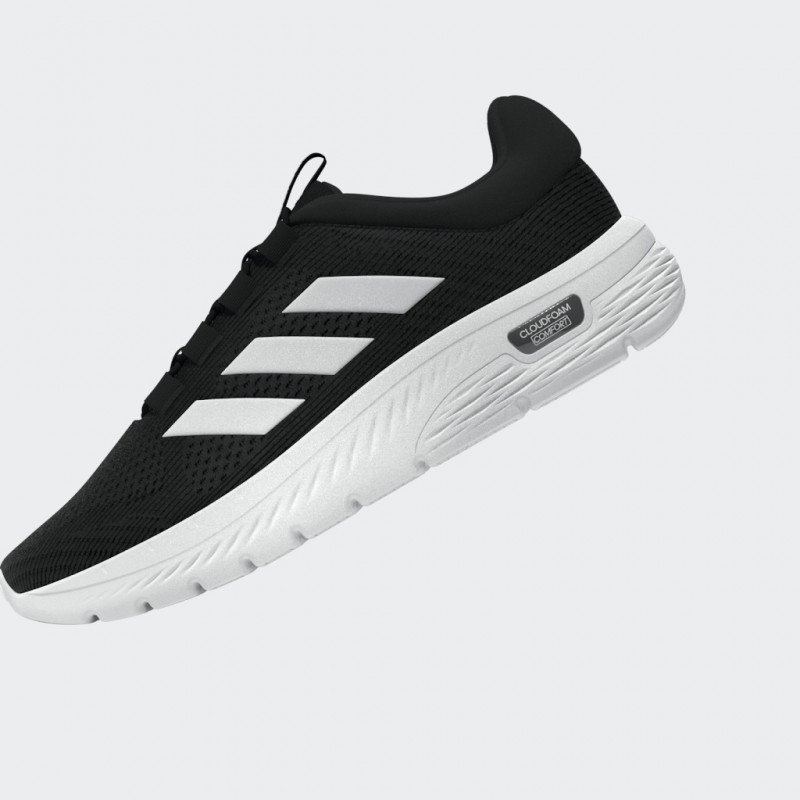 adidas Men's Cloudfoam Comfy Shoes - Black- حذاء اديداس كلاود فوم كومفي للرجال لون اسود ونعل ابيض